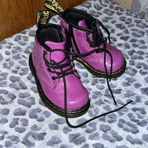 Size 5 child doc marten boots